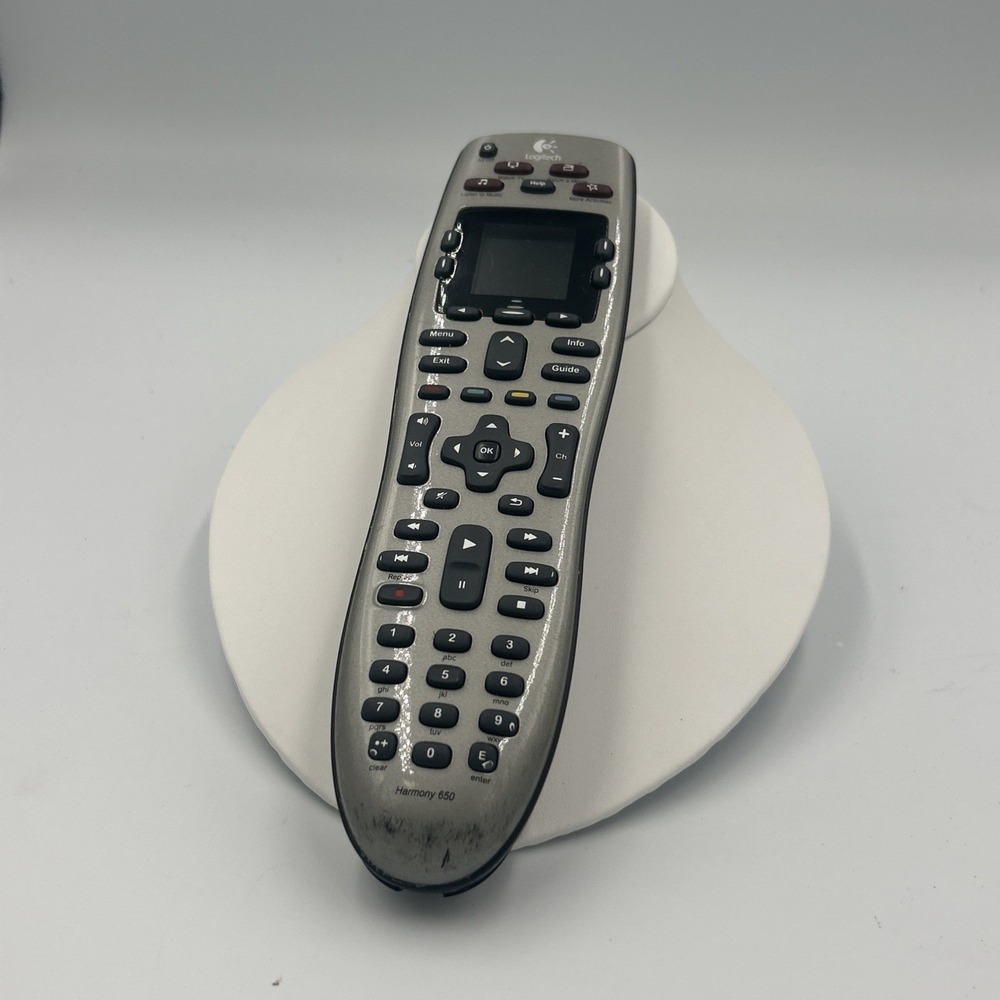 Genuine Logitech Harmony 650 Remote Control Universal Remote - Tested - Picture 2 of 8